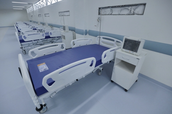 A entrega do novo hospital foi antecipada pelo Governo do Estado, em decorrência da pandemia de Covid-19, e está marcada para o dia 15 de maio