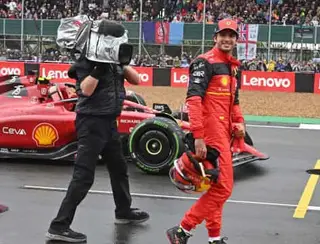 Sainz surpreende no GP da Inglaterra e faz 1ª pole position da carreira na F1