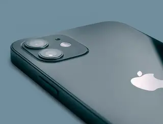 Dupla é condenada por roubar iPhones usando sistema de reparos da Apple; entenda