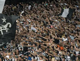 Botafogo se acerta com Grêmio e fecha a contratação do lateral Cuiabano