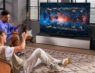 TCL lança smart TV P755 com tela gigante de 98 polegadas no Brasil