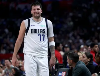 Luka leads way with defense as Mavs even series
