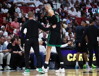 Celtics take 3-1 series lead but lose Porzingis