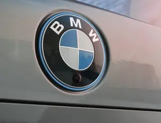 BMW inicia montagem de baterias de alta voltagem no México