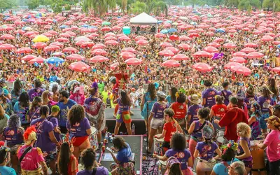 Com novos casos de covid-19, Rio cancela blocos de rua no carnaval