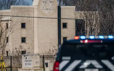 Sequestro em sinagoga no Texas foi ato de terrorismo, diz Biden