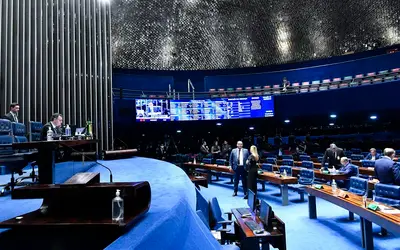 Senado aprova projeto que destrava recursos do pré-sal a municípios