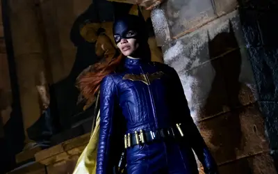 Após gastar quase R$ 500 milhões, Warner Brothers cancela lançamento de Batgirl