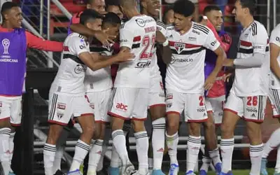 São Paulo joga por um empate contra o Ceará para continuar vivo nas Copas