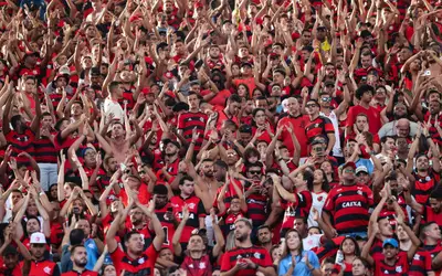 Flamengo e Atlético-MG fazem confronto direto pelo título no Maracanã