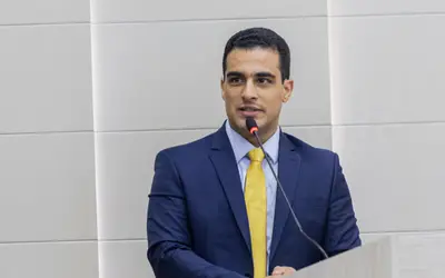 Galba Netto anuncia antecipação do 13° dos servidores da Câmara Municipal