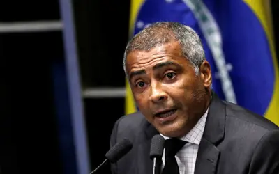 Romário fala em 'golpe' de Teixeira e Del Nero na CBF e promete 'evitar verdadeiro desastre'