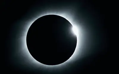 Eclipse Solar Total está deixando os EUA em alerta; entenda o motivo