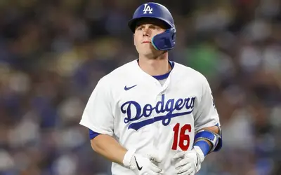 Sources: Dodgers' Smith close to $140M deal