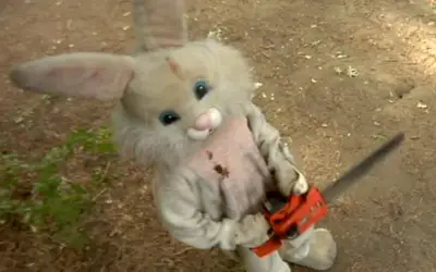 6 filmes de terror bizarros com coelhinhos para assistir na Páscoa