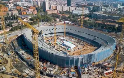 Camp Nou em obras: imagens revelam a nova forma do estádio do Barcelona