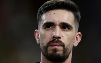 Maycon e Igor Coronado viram opções para António Oliveira 'fortalecer' o Corinthians