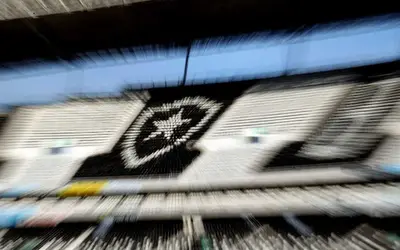 Botafogo recebe no Engenhão o Atlético-GO em busca da reabilitação no Brasileirão