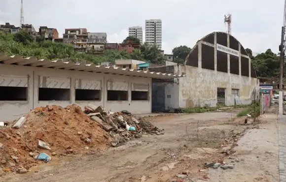 Justiça rejeita liminar e prédio do antigo Colégio Cenecista passará por reintegração de posse