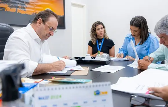 Prefeitura renova contrato e garante mais R$ 3,6 milhões ao hospital regional de Arapiraca